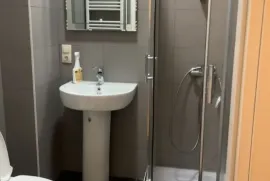 Аренда, 2 Kомнатная, Старое здание, Тбилиси, vake