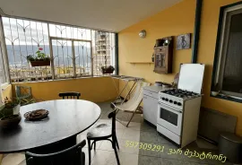 ქირავდება ბინა, 3 ოთახიანი, ძველი აშენებული, თბილისი, ნუცუბიძის ფერდობი