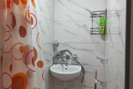 Аренда, 1 Kомнатная, Старое здание, Тбилиси, saburtalo