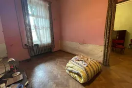 Apartment for sale, 2 Room, Old building, Tbilisi, Vera
