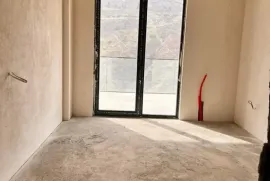 იყიდება ბინა, 4 ოთახიანი, ახალი აშენებული, თბილისი, საბურთალო