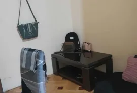 ქირავდება ბინა, 1 ოთახიანი, ძველი აშენებული, თბილისი, ვაკე