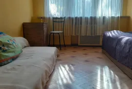 ქირავდება ბინა, 1 ოთახიანი, ძველი აშენებული, თბილისი, ვაკე