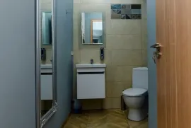 For Rent, Universal commercial space, vake