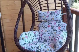 ქირავდება სახლი, 6 ოთახიანი, ამბროლაური, ნიკორწმინდა