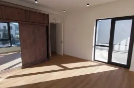 იყიდება სახლი, 6 ოთახიანი, თბილისი, დიდი დიღომი