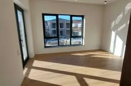 იყიდება სახლი, 6 ოთახიანი, თბილისი, დიდი დიღომი