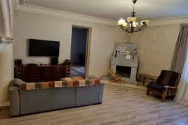 იყიდება სახლი, 8 ოთახიანი, თბილისი, ლოტკინი