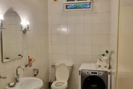 იყიდება სახლი, 8 ოთახიანი, თბილისი, ლოტკინი