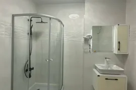 იყიდება ბინა, 2 ოთახიანი, ახალი აშენებული, ბათუმი, აეროპორტის უბანი