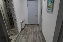 ქირავდება ბინა, 2 ოთახიანი, ახალი აშენებული, ბათუმი, აეროპორტის უბანი