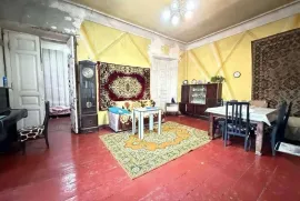 იყიდება ბინა, 3 ოთახიანი, ძველი აშენებული, თბილისი, ავლაბარი