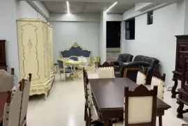 იყიდება, უნივერსალური კომერციული  ფართი, მუხიანი