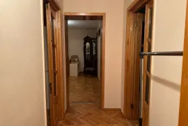 House For Rent, 9 Room, Tbilisi, vake