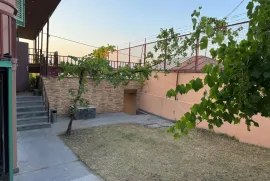 House For Rent, 9 Room, Tbilisi, vake