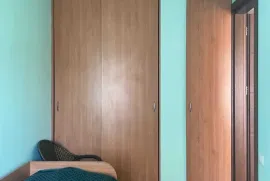 იყიდება ბინა, 3 ოთახიანი, ძველი აშენებული, თბილისი, საბურთალო