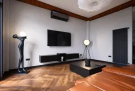 Продается Дом, 7 Kомнатная,  Окрестности Тбилиси, Цхнети