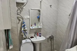 იყიდება ბინა, 2 ოთახიანი, ძველი აშენებული, თბილისი, საბურთალო