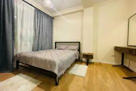 იყიდება ბინა, 4 ოთახიანი, ახალი აშენებული, თბილისი, ჩუღურეთი