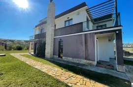 იყიდება სახლი, 10 ოთახიანი, ბათუმი