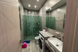 Продается Дом, 5 Kомнатная, Тбилиси, Диди Дигоми