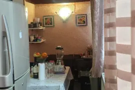 იყიდება ბინა, 1 ოთახიანი, ძველი აშენებული, თბილისი, მუხიანი