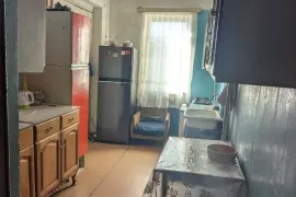 იყიდება ბინა, 3 ოთახიანი, ძველი აშენებული, ქუთაისი, ნიკეას დასახლება