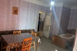 იყიდება ბინა, 3 ოთახიანი, ძველი აშენებული, ქუთაისი, ნიკეას დასახლება