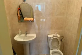 ქირავდება ბინა, 5 ოთახიანი, ახალი აშენებული, თბილისი, საბურთალო