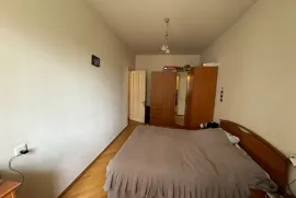 ქირავდება ბინა, 5 ოთახიანი, ახალი აშენებული, თბილისი, საბურთალო