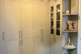 იყიდება ბინა, 3 ოთახიანი, ახალი აშენებული, ბათუმი, რუსთაველის უბანი