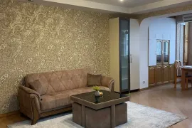 Аренда, 2 Kомнатная, Старое здание, Тбилиси, saburtalo