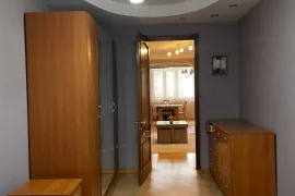 Аренда, 2 Kомнатная, Старое здание, Тбилиси, saburtalo