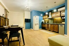 Продается квартира, 4 Kомнатная, Новостройка, Тбилиси, Чугурети