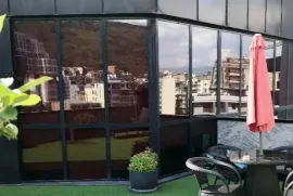 For Rent, Office, vake