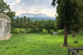 იყიდება სახლი, 4 ოთახიანი, ბათუმი