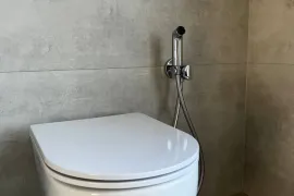 იყიდება სახლი, 4 ოთახიანი, ბათუმი