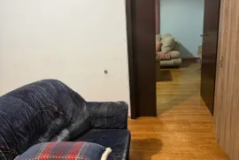 იყიდება, უნივერსალური კომერციული  ფართი, ვერა