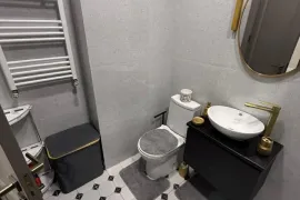 ქირავდება ბინა, 2 ოთახიანი, ახალი აშენებული, თბილისი, საბურთალო