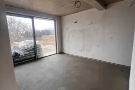 იყიდება სახლი, 4 ოთახიანი, მცხეთა, საგურამო