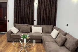 იყიდება ბინა, 4 ოთახიანი, ძველი აშენებული, თბილისი, ჩუღურეთი