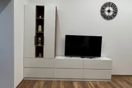 იყიდება ბინა, 4 ოთახიანი, ძველი აშენებული, თბილისი, ჩუღურეთი