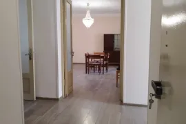 ქირავდება ბინა, 5 ოთახიანი, ძველი აშენებული, თბილისი, ვარკეთილი