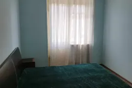 ქირავდება ბინა, 5 ოთახიანი, ძველი აშენებული, თბილისი, ვარკეთილი