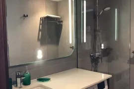 იყიდება ბინა, 1 ოთახიანი, ახალი აშენებული, ბათუმი, რუსთაველის უბანი