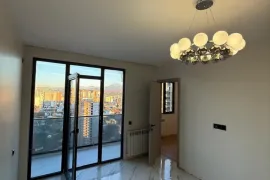 Продается квартира, 3 Kомнатная, Новостройка, Батуми, Район аэропорта