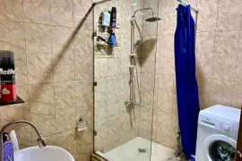 ქირავდება ბინა, 2 ოთახიანი, ახალი აშენებული, ბათუმი, ხიმშიაშვილის უბანი