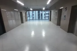 იყიდება ბინა, 3 ოთახიანი, ახალი აშენებული, თბილისი, საბურთალო