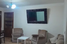 Продается квартира, 3 Kомнатная, Старое здание, Тбилиси, saburtalo