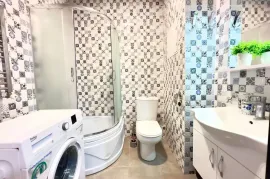 Аренда, 2 Kомнатная, Новостройка, Батуми, Район аэропорта